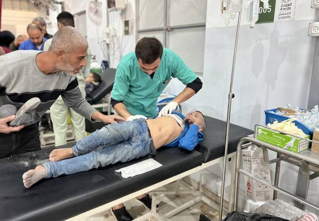 Emergency doctors with patients